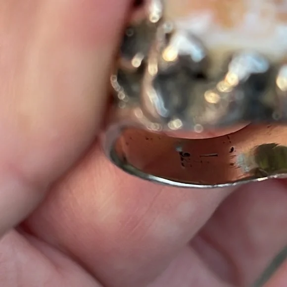 CORAL GODDESS RING - Picture 5 of 5